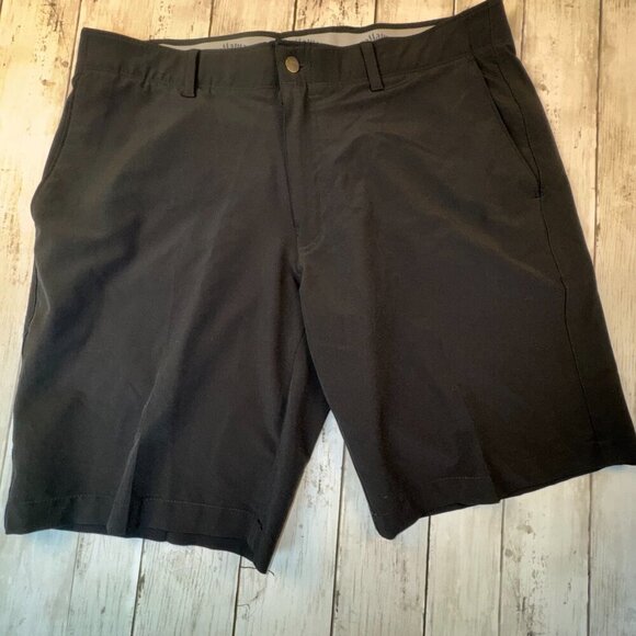 Callaway Golf Shorts Flat Front Black Polyester Stretch RN37763 Mens Size 36 - Picture 1 of 5
